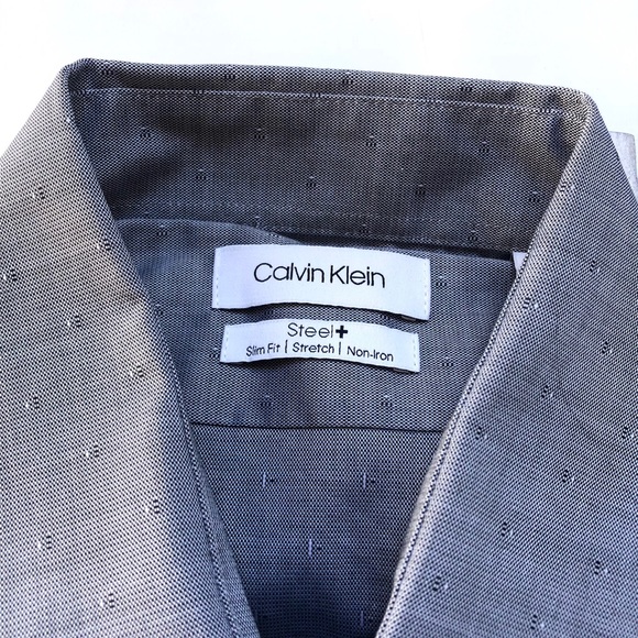 Calvin Klein Slim Fit, Stretch, Men’s Dot Print Dress Shirt, Steel 15 1/2, 34/35 - Picture 2 of 6